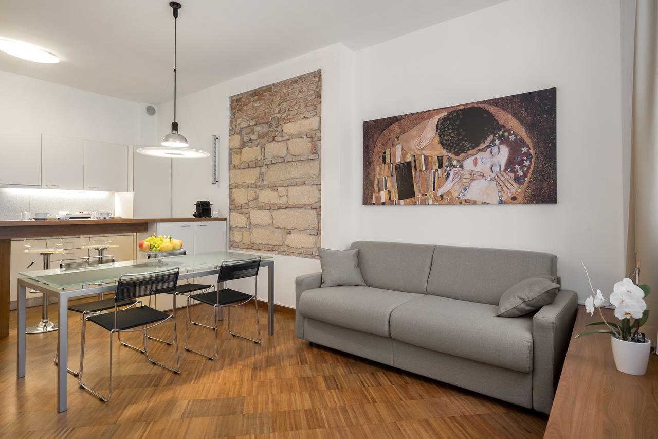 דירות ורונה Flats4Rent Casa Sailu מראה חיצוני תמונה